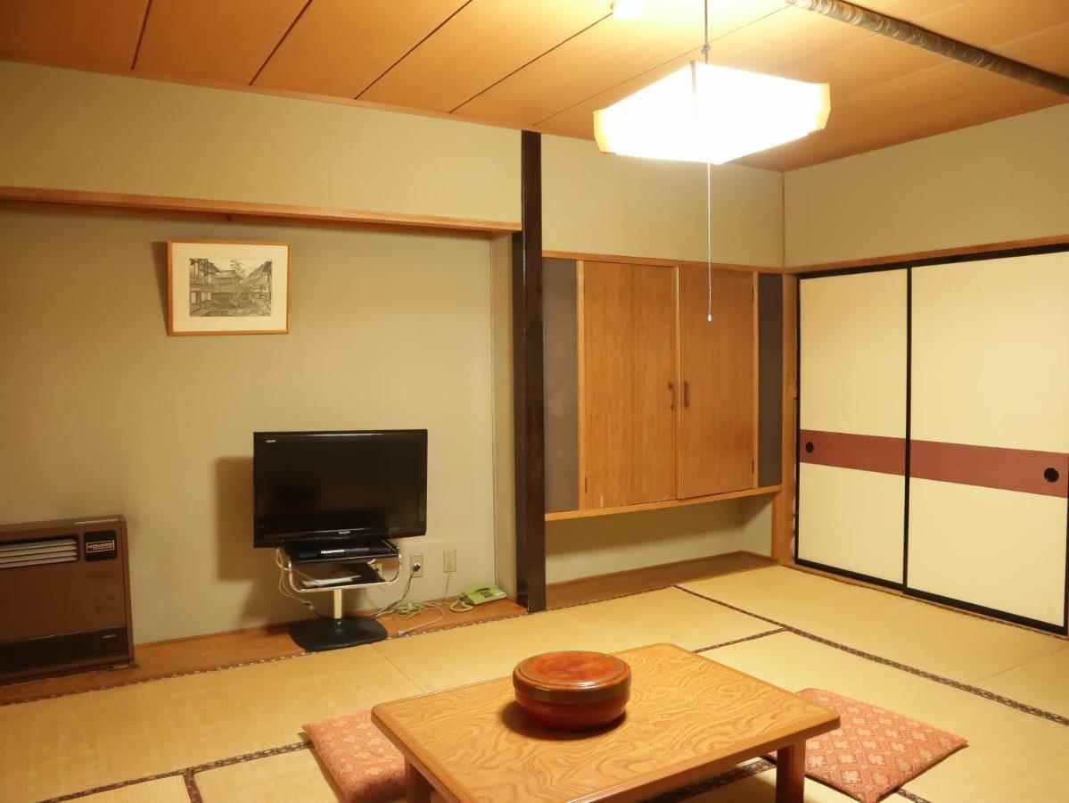 Hotel Sankt Moritz Shiga Shimotakai المظهر الخارجي الصورة