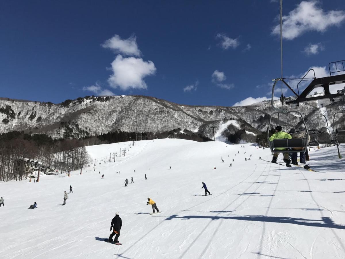 Hotel Sankt Moritz Shiga Shimotakai المظهر الخارجي الصورة