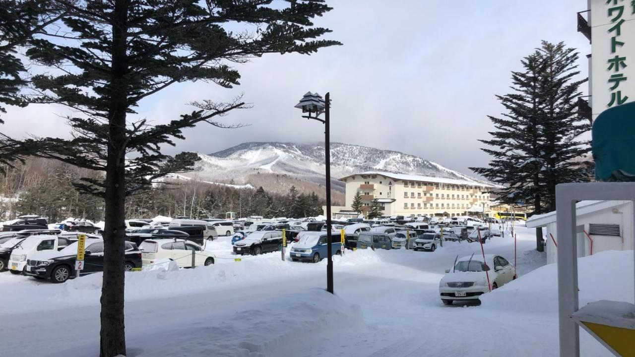 Hotel Sankt Moritz Shiga Shimotakai المظهر الخارجي الصورة