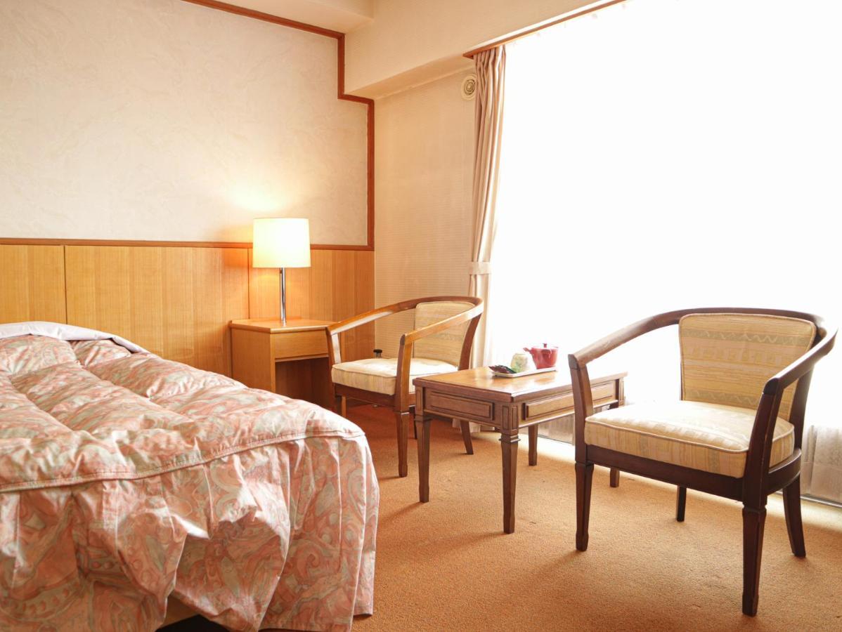 Hotel Sankt Moritz Shiga Shimotakai المظهر الخارجي الصورة